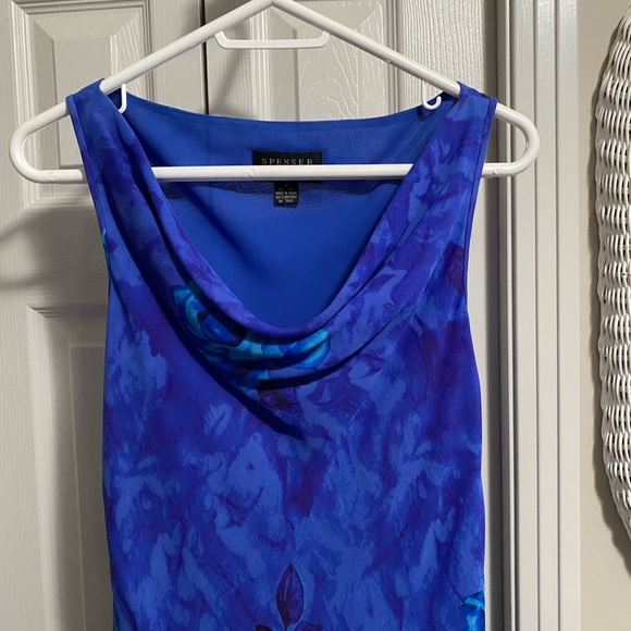 Woman’s evening gown. Casual - Picture 2 of 2